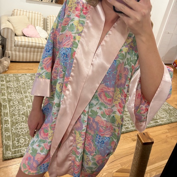 Victoria's Secret Vintage Gold Label Pastel Floral Robe - Picture 3 of 3